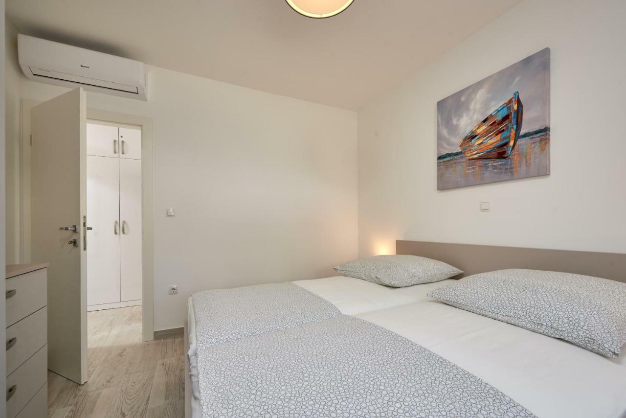 City Apartment Magdalena Trogir Buitenkant foto